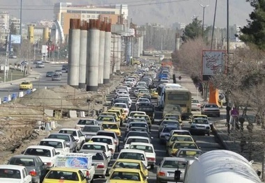 پلیس و شهرداری کرمانشاه پای کار اصلاح نقاط حادثه خیز