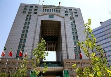 هلدینگ کمپانی راه‌آهن به دنبال رانت دولتی نیست