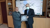 بازنشستگان از بیمه درمانی همسان با کارکنان راه آهن برخوردار می شوند؟