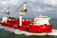 World’s first self-unloading transshipment delivered