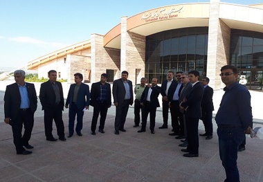 بازدید معاون بازرگانی و بهره برداری راه آهن ج.ا.ا از راه آهن کرمانشاه