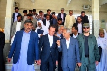 بازدید مدیرعامل راه آهن ومعاون اقتصادی رئیس جمهوری از ایستگاه راه آهن مرزی میرجاوه