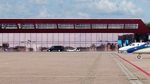 KLM sells KLM Jet Center to Jet Aviation