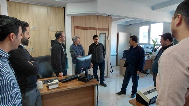 بازدید سبحان نظری از شرکت ترکیب حمل ونقل 