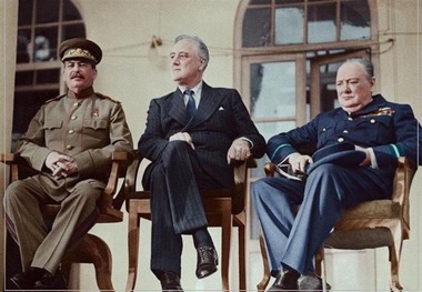 فیلم رنگی شده از کنفرانس تهران همزمان با سالگرد این کنفرانس