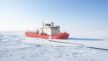 Seaspan Shipyards Inks Deal to Build Polar Icebreaker