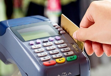 یک راننده: کارتخوان به نام شرکت  کنید با دستگاه های عابر بانک چه می کنید؟ 