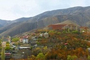 بهشت های پنهان اطراف تهران؛ از آبشار کمرد تا دریاچه لزور و تالاب عشق آباد، مقصد تازه سفرهای نوروزی