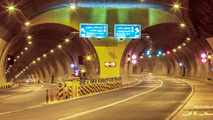 عقبگرد ترافیکی در تونل نیایش