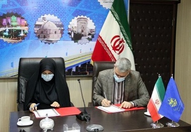 امضای تفاهم نامه همکاری اداره کل امور زنان و خانواده استانداری و اداره کل زندان های آذربایجان غربی