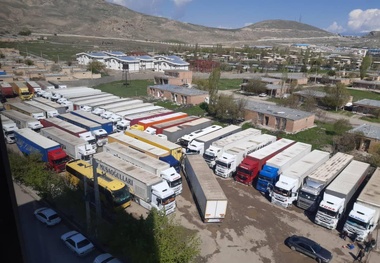 رشد چشمگیر تردد ناوگان باری و ترانزیتی در پایانه مرزی بازرگان