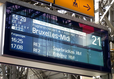 MEPs vote to increase rail passengers’ rights