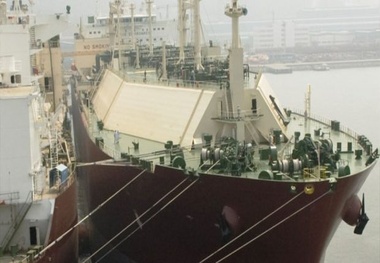H-Energy, ENGIE sign FSRU agreement for LNG project