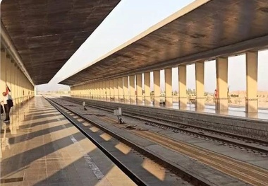 مناسب‌ سازی ایستگاه‌ های راه آهن برای افراد توان‌ خواه