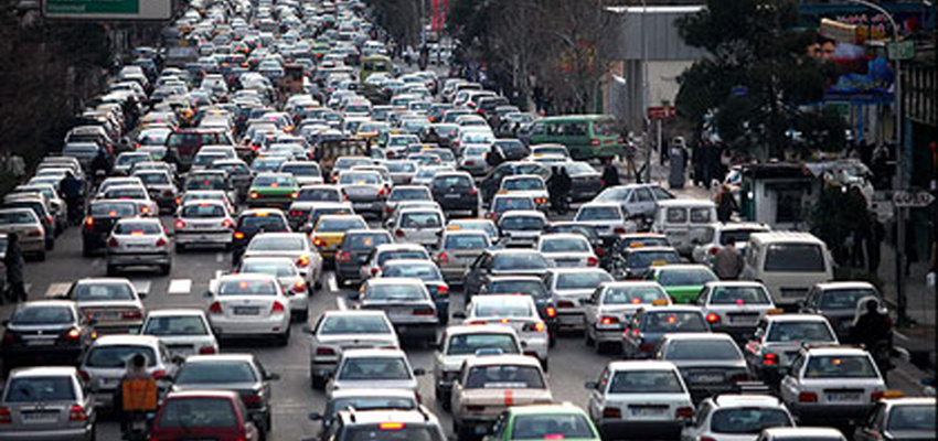 تداوم شکست حمل و نقل عمومی از خودروهای شخصی در دوره زاکانی


