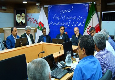 تحویل 2 حلقه لاستیک به رانندگان با قیمت دولتی 