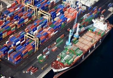 Seaspan Accepts Delivery of 14000 TEU SAVER Containership