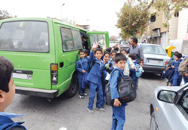 ساماندهی 3000 راننده و خودرو برای سرویس مدارس همدان