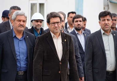 بازدید معاون وزیر راه و شهرسازی از بنادر خوزستان
