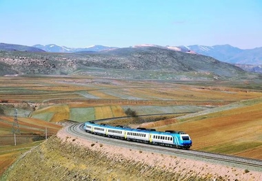 شرکت راه آهن و نیاز وافر به ایجاد سیستم ها و راهکارهای جدید برای افزایش درآمد 