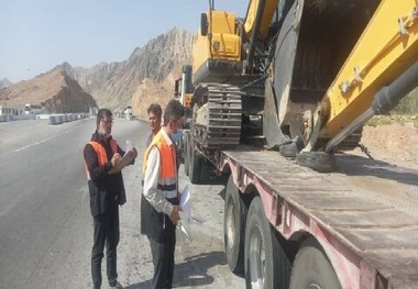 کشف بیش از ۵هزار تن اضافه تناژ درمحورهای مواصلاتی سیستان و بلوچستان 