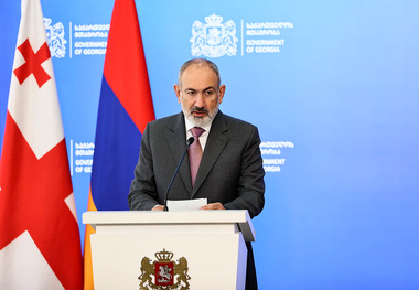 پاشینیان: آماده ارائه مسیر به آذربایجان با شرایط ایران هستیم


