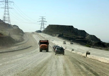 بزرگراه سردار سلیمانی نقش مهمی در کاهش ترافیک البرز دارد

