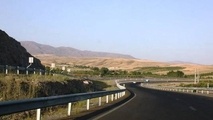 افتتاح باند غربی کنارگذر میاندوآب در خرداد / کاهش ۲ ساعته زمان سفر به پایتخت با محور میانه–میاندوآب 
