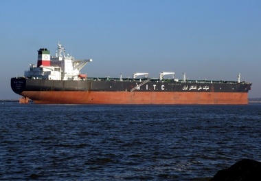 Iranian Oil Tankers Go Dark With 1 1/2 Months to Go to Sanctions