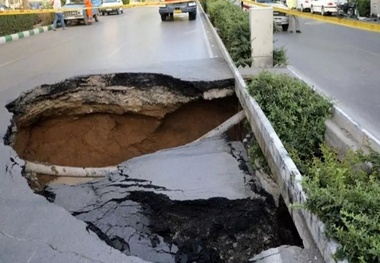 فرونشست در بزرگراه آزادگان مورد بررسی قرار میگیرد