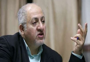 چرا مصوبات شورای شهر یکسال در کشوی شهردار باقی می ماند؟