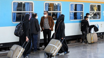 جابجایی ۳۰۰ هزار و ۸۰۰ مسافر توسط راه‌ آهن اراک 