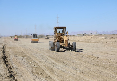 اتمام زیرسازی ٢.۵ کیلومتر از کریدور بزرگراهی غرب کشور 