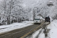 هشدار برف و یخبندان؛ محدودیت های ترافیکی در جاده های شمال