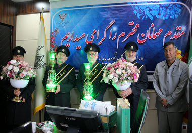 قدردانی خادمین مسجد جمکران از تلاشگران راه آهن قم