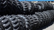 توزیع ۷۰۰۰ حلقه لاستیک بین رانندگان حمل‌ونقل جاده‌ای سمنان