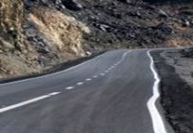 آسفالت راه های روستایی اولویت اصلی در کردستان است