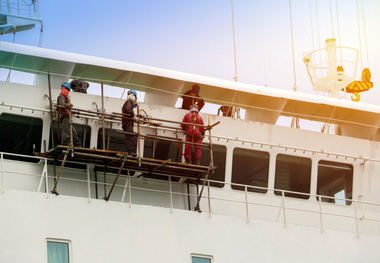40 seafarers seriously injured and five dead due to falls on RMI-flagged ships in 2020
