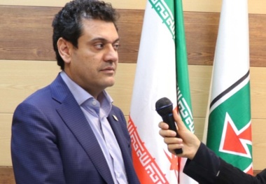     توزیع لاستیک بین کامیون‌داران در خوزستان آغاز شد