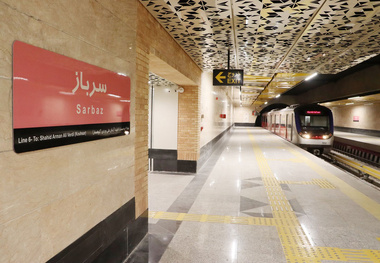 افتتاح و بهره برداری از ۲۱ ورودی ایستگاه مترو
