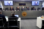 دولت با تغییر مرجع صدور مجوز فعالیت تاکسی‌ های اینترنتی مخالف است