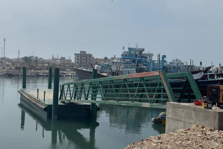 تعمیرات اساسی ۶ اسکله بندر بوشهر آغاز شد