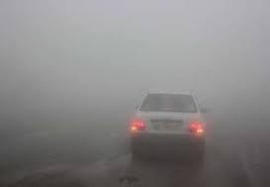  کولاک تردد در چهار جاده زنجان را سخت کرده است