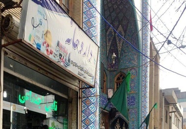 صف خرید ماسک مقابل داروخانه
