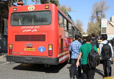 دیدار نمایندگان خطوط تاکسی و اتوبوس با سرپرست سازمان مدیریت حمل و نقل الوند