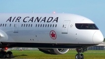 Air Canada Boeing 787 Left Hand Engine Went in Flames
