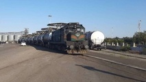 آغاز حمل گازوئیل وارداتی از بندر امیرآباد به افغانستان