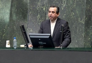 ماسک و مواد ضدعفونی کننده در اهواز کمیاب است