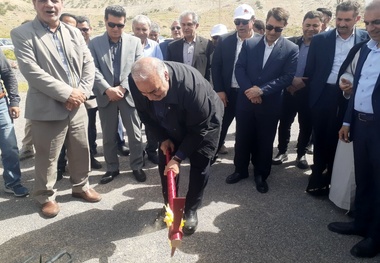 قطعه دوم جاده دره‌ شهر - پلدختر کلنگ‌ زنی شد