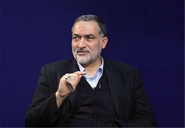  اصولگرای ۱۰ شغله‌ با مدرک جعلی 